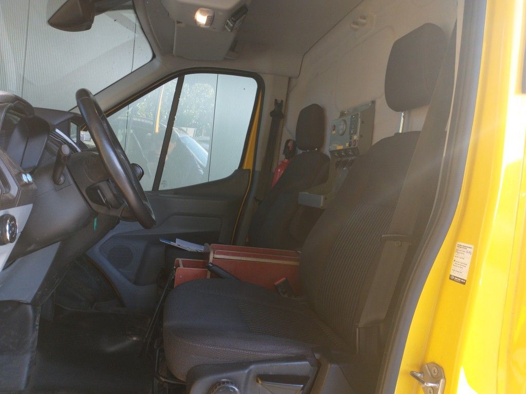 Ford Transit 350M 2.0TD 130pk 96kW M6 Trend 4d photo