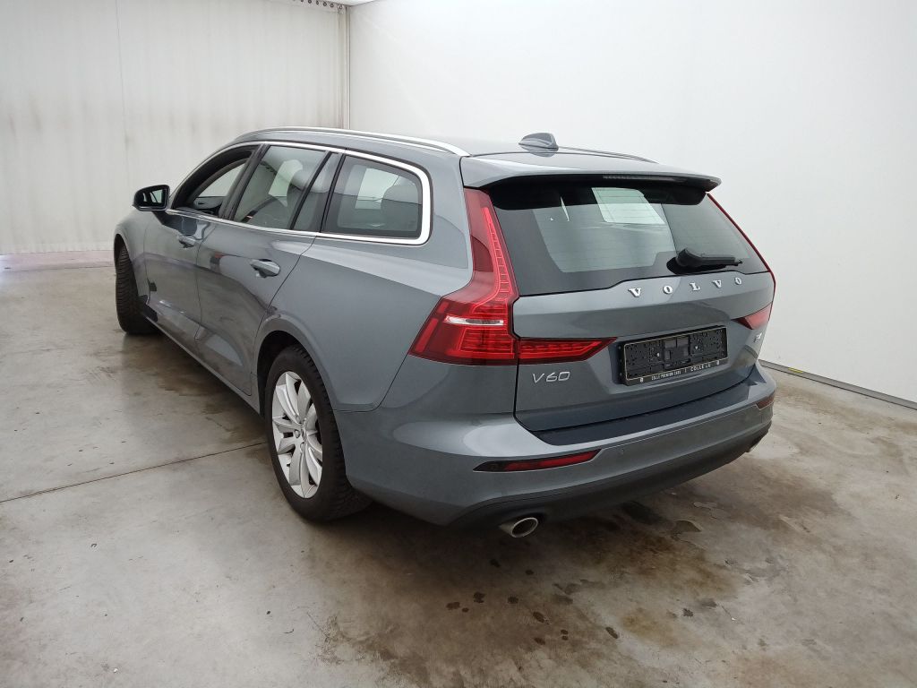 VOLVO V60 DIESEL - 2018 2.0 B4 197 Momentum Pro Geartronic 5d photo