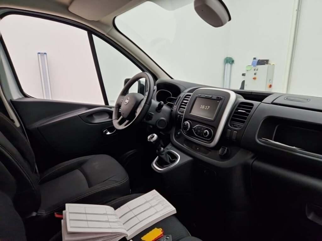 NISSAN NV300 2.0 dCi 120 L2H1 Optima photo