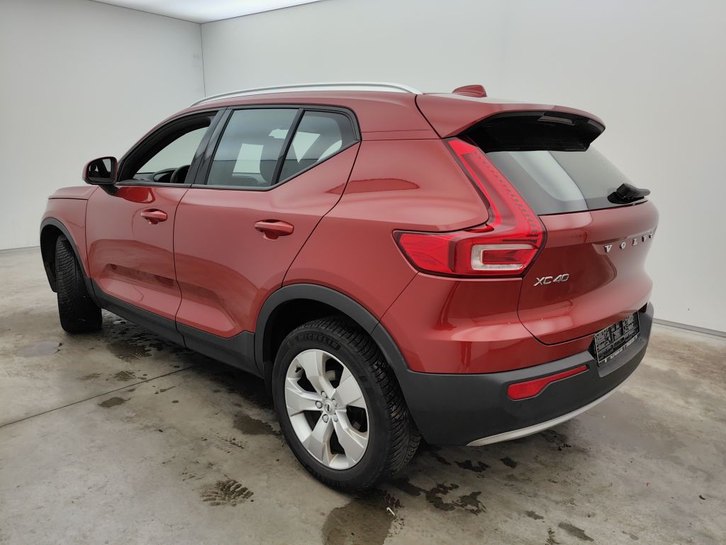 VOLVO XC40 1.5 T2 129 Momentum Pro Geartronic 5d photo