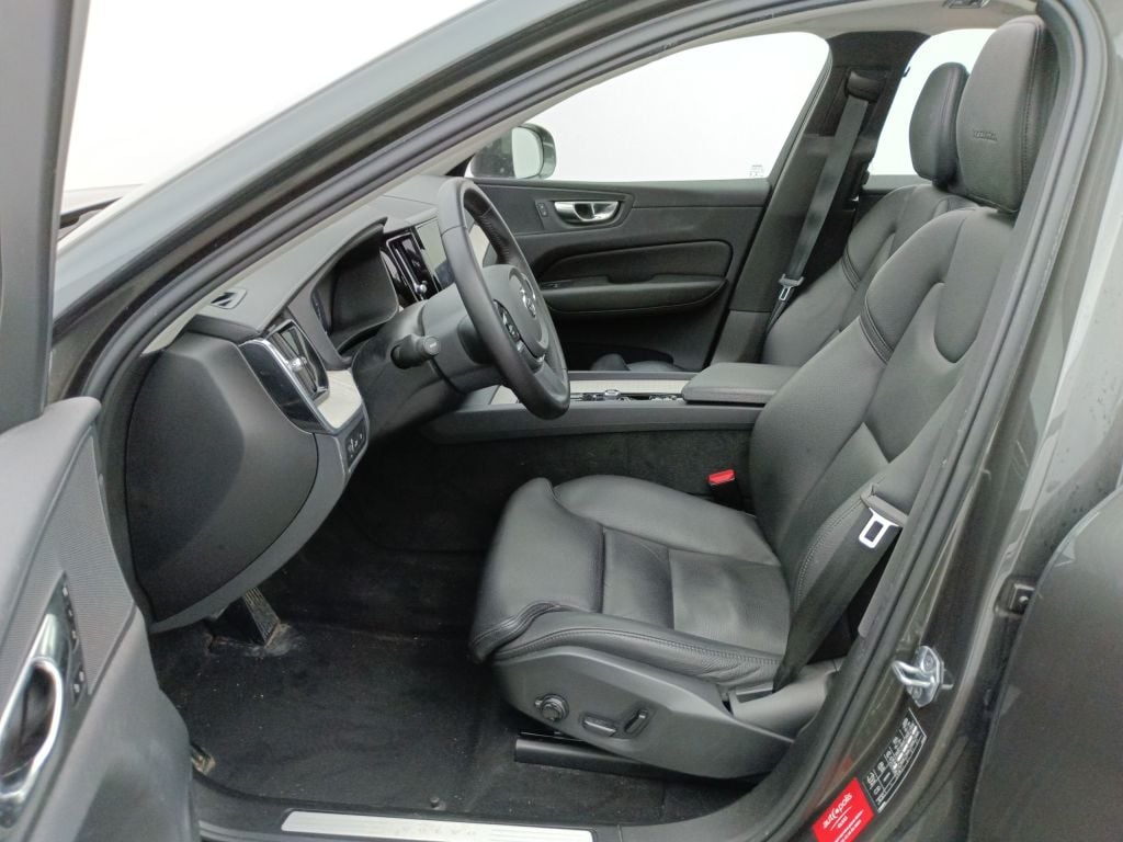 VOLVO XC60 - 2017 2.0 T8 TE 303 AWD Inscription Plug G.(EU6d-T 5d photo