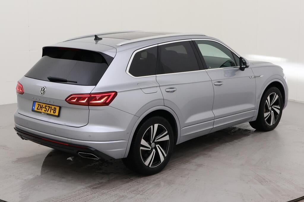 VOLKSWAGEN TOUAREG 210 kW photo