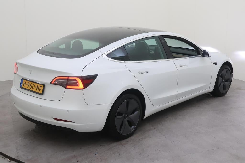 Tesla Model 3 175 kW photo