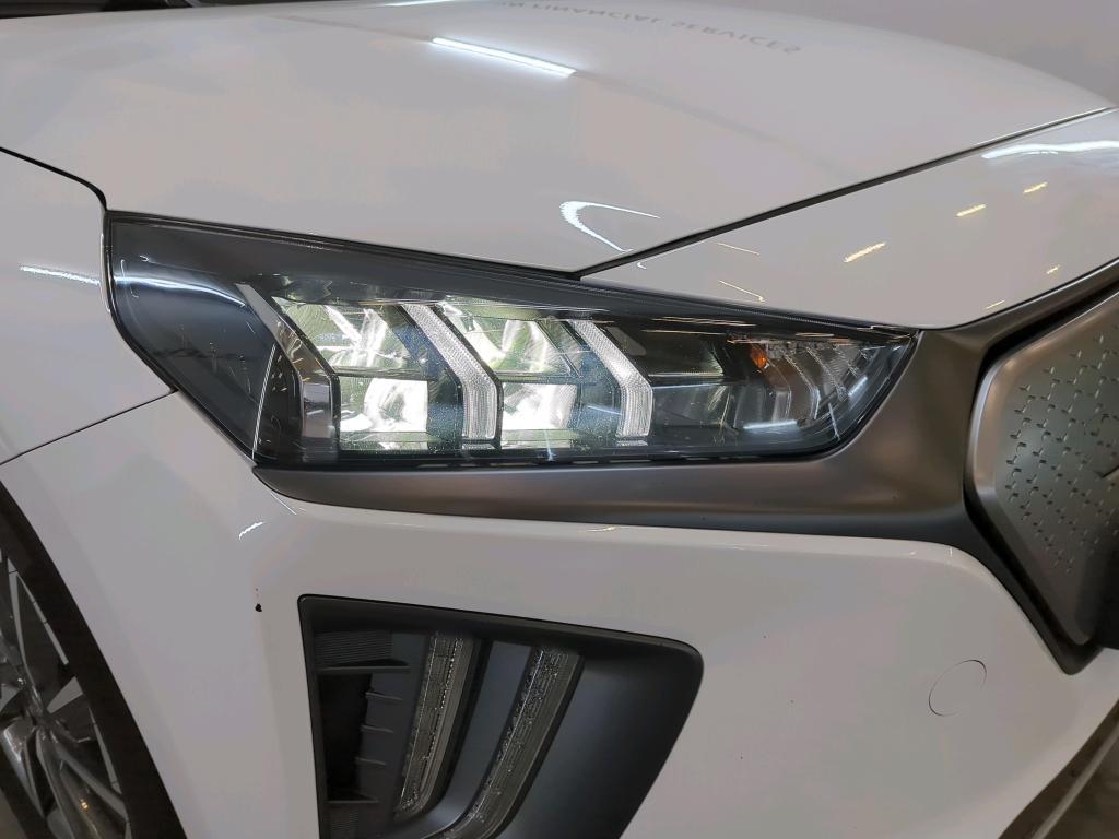 HYUNDAI IONIQ 100 kW photo
