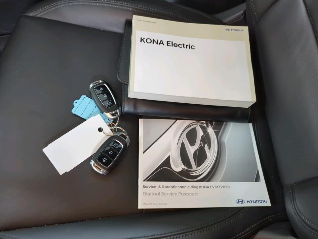 HYUNDAI Kona 150 kW photo