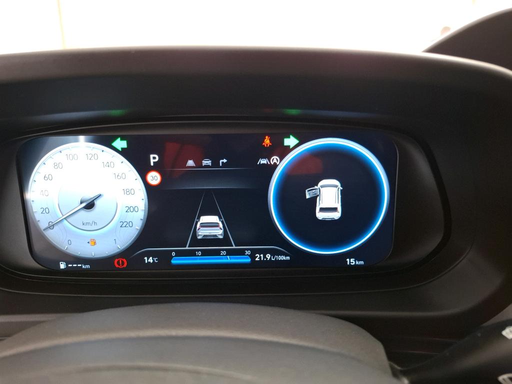 Hyundai 1.0 T-GDI 100 DCT- 7 INTUITIVE TVU Bayon Intuitive Mild-Hybrid 2WD 1.0 T-GDI 100CV BVA7 6E / TRANSFO VP/VF photo