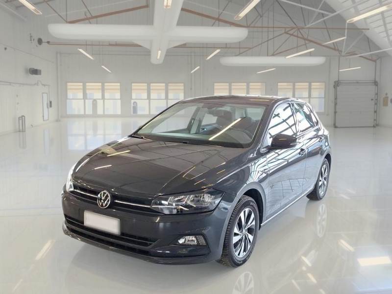 Volkswagen 136 VOLKSWAGEN POLO / 2017 / 5P / BERLINA 1.0 TSI BUSINESS COMFORTLINE