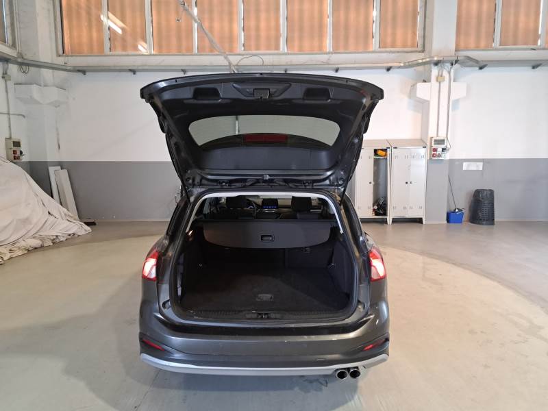 Ford 51 FORD FOCUS / 2018 / 5P / STATION WAGON 1.5 ECOBLUE 120CV ACTIVE CO-PIL.AUTO SW photo