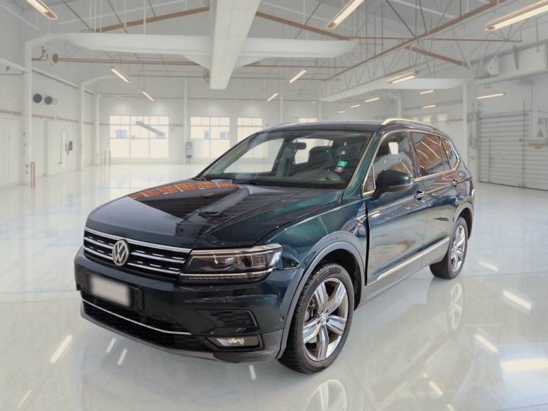 Volkswagen 4 VOLKSWAGEN TIGUAN ALLSPACE / 2017 / 5P / SUV 2.0 TDI SCR 140KW ADVANCED BMT 4MOT DSG