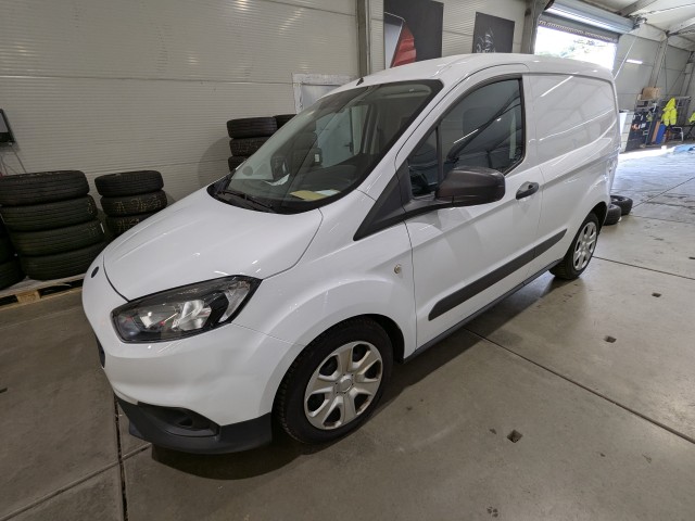 Ford _Transit Courier ´14 Transit Courier Trend 1.5 TDCi 74KW MT6 E6dT