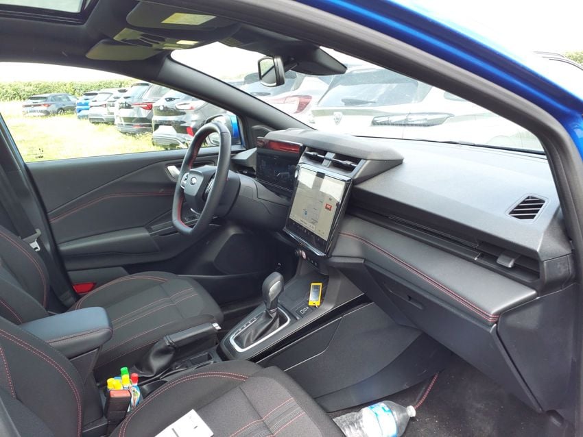 FORD Puma 1.0 EcoBoost 125cv S6.2 ST Line Auto (Pano Roof) photo