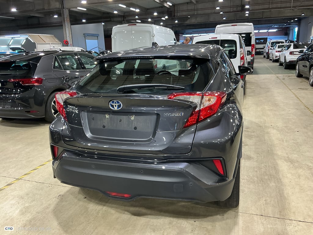 TOYOTA C-HR 1.8i VVT-i Hybrid C-Bus.Plus E-CVT(EU6.2 STOCK photo