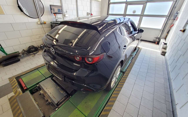Mazda 3 Lim. 5-trg. (BP)(01.2019->) DE - LimS5 SKYACTIV-X M-Hybrid EU6d, Selection OPF (EURO 6d), 2019 - 2021 photo