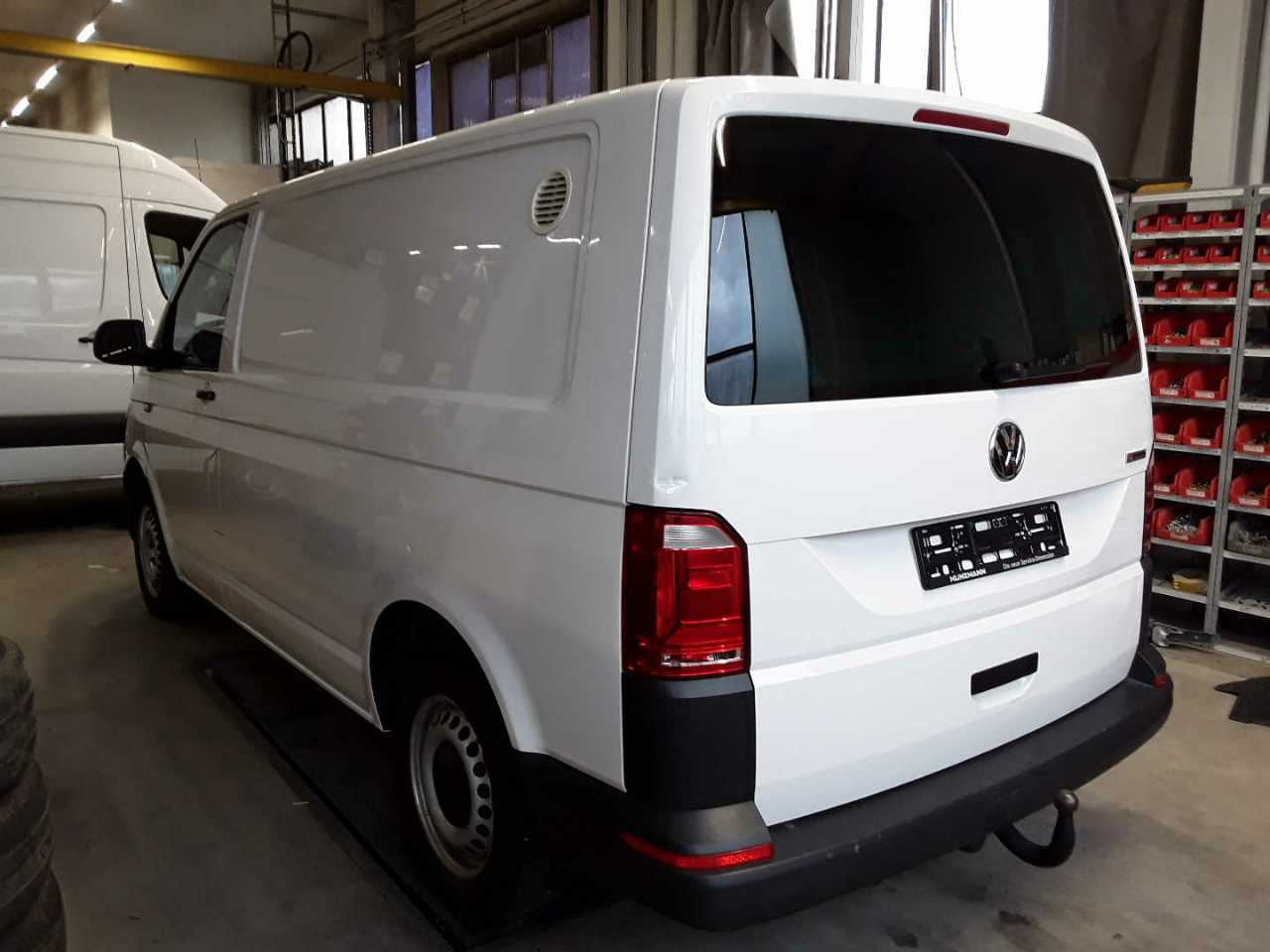 Vw Kasten 4Motion TRANSPORTER photo