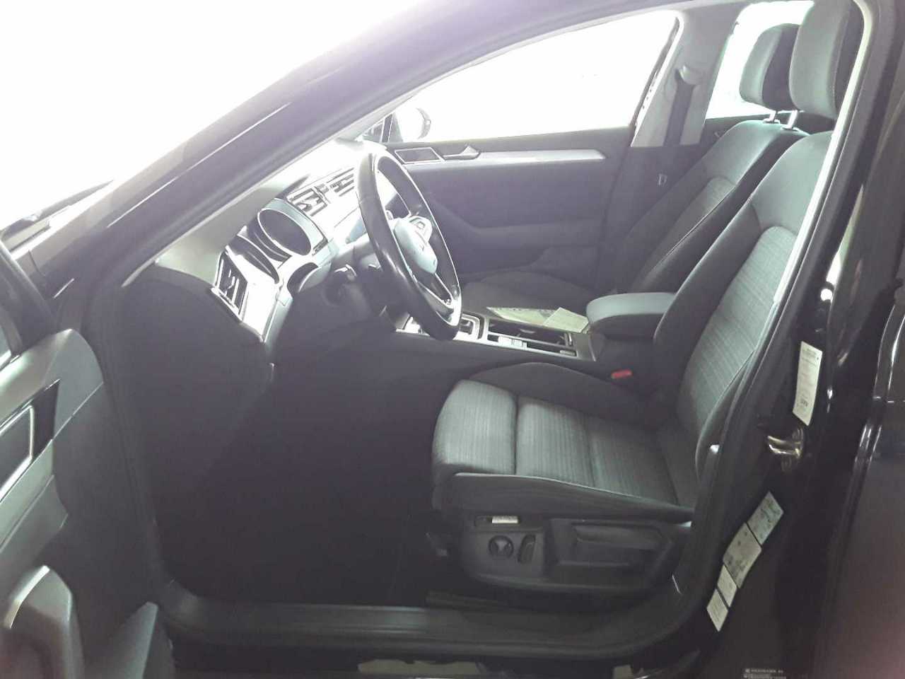 Vw Business PASSAT photo