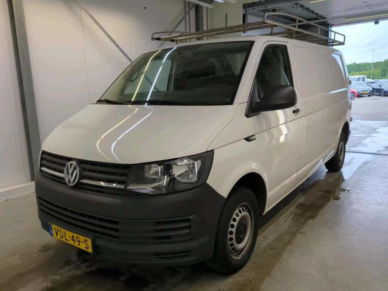 VOLKSWAGEN Transporter 2.0 TDI L2H1 Comf.