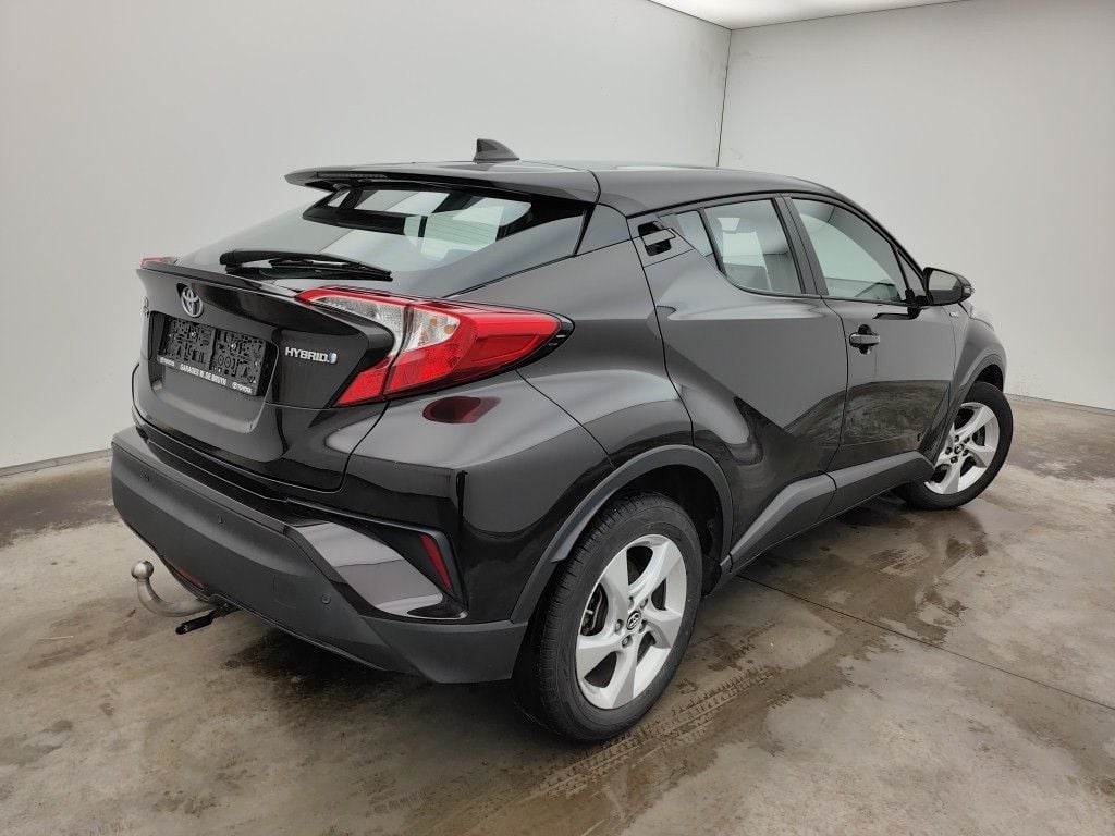 Toyota C-HR 1.8 VVT i-Hybrid C-Business Plus Aut. 5d photo