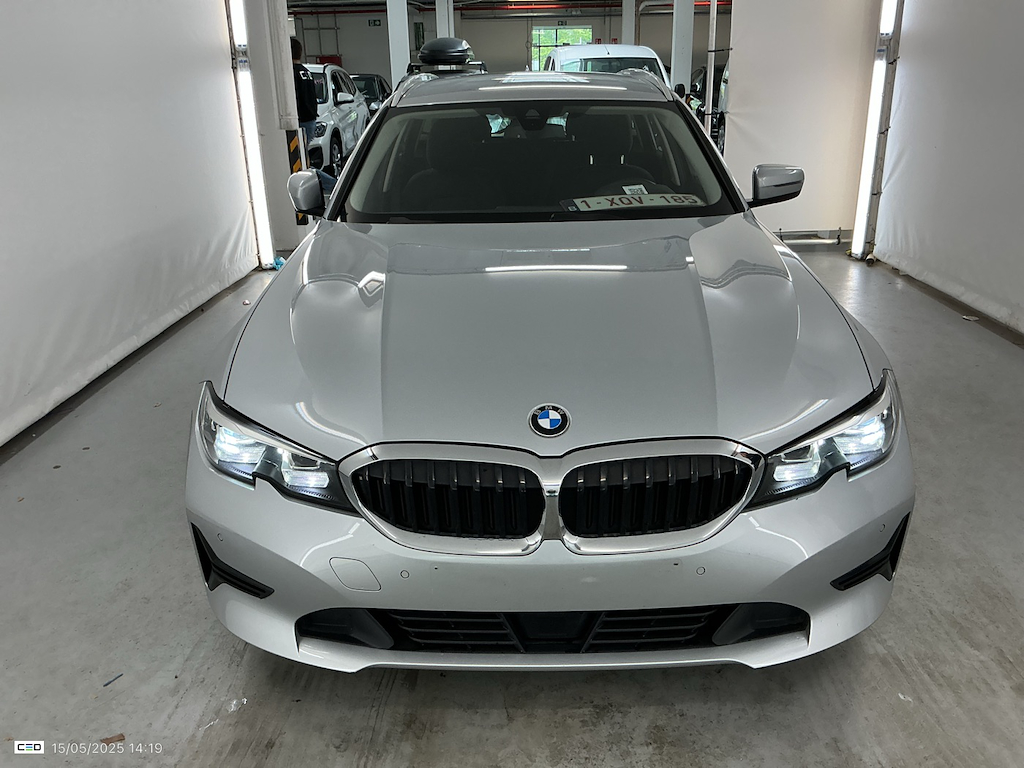 BMW 3 TOURING DIESEL - 2019 318 dA AdBlue Business Model Advantage