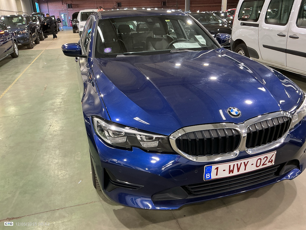 BMW 3-serie 2.0 330E (135KW) BERLINE
