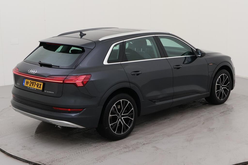AUDI e-tron 230 kW photo