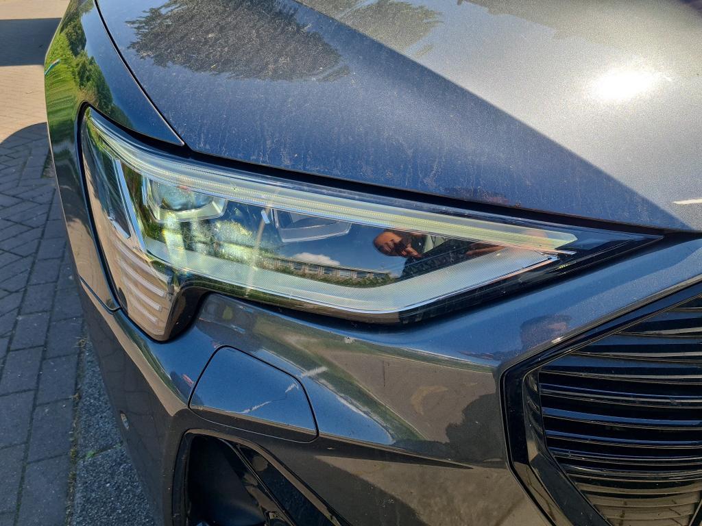 AUDI e-tron 230 kW photo