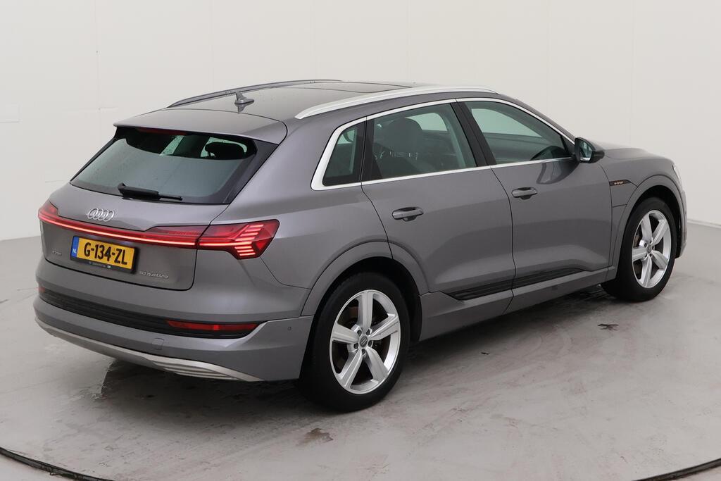 AUDI e-tron 230 kW photo
