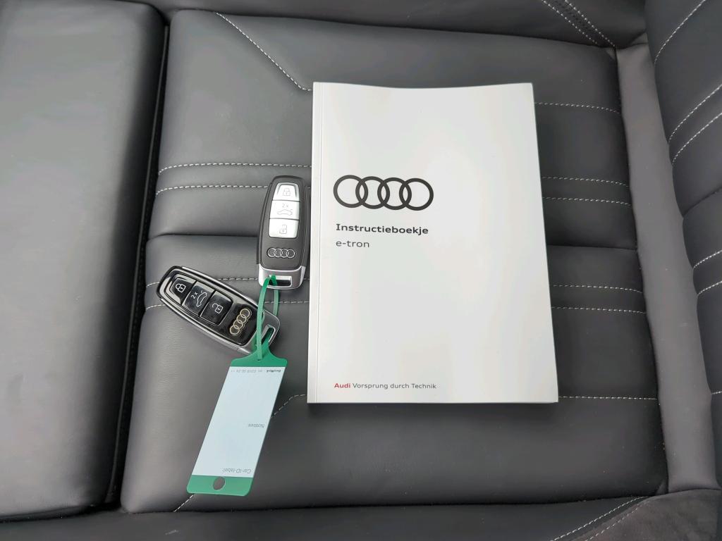 AUDI e-tron 265 kW photo