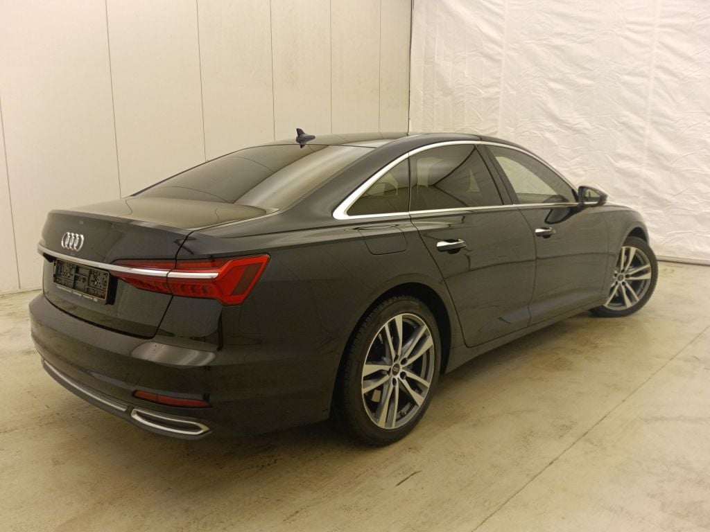 AUDI A6 - 2018 50 TFSI e 252 Quattro PHEV Design S tronic 4d photo