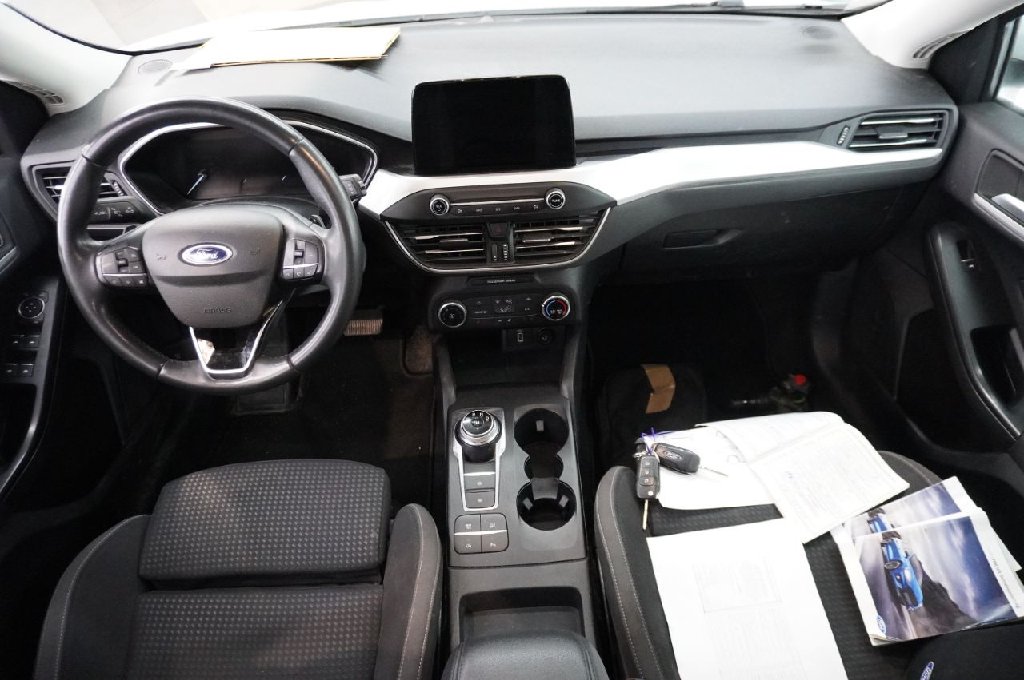Ford Focus Turnier ´18 Focus Turnier Cool & Connect 1.5 EcoBlue 88KW AT8 E6dT photo
