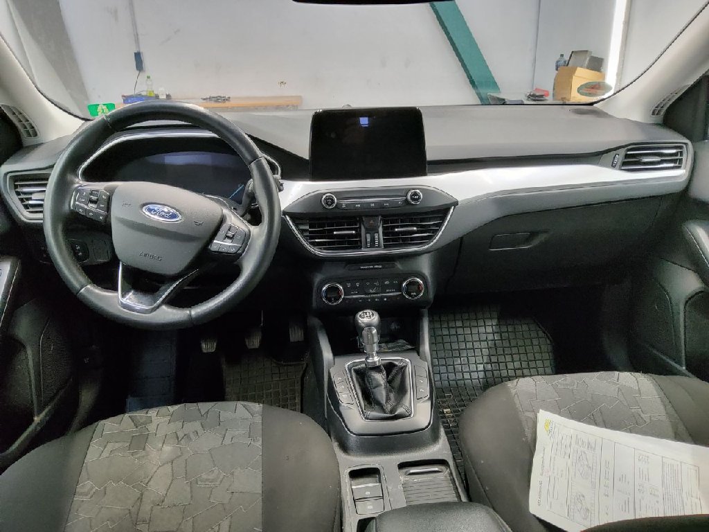 Ford Focus Turnier ´18 Focus Turnier Cool & Connect 1.5 EcoBlue 88KW MT6 E6dT photo
