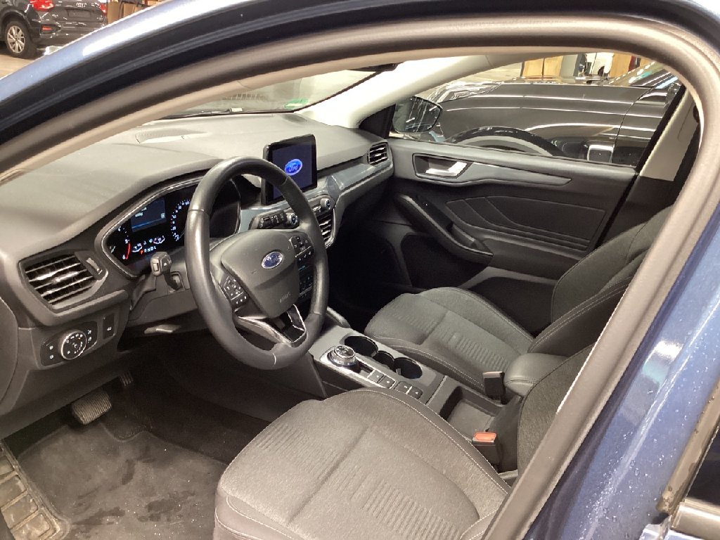 Ford Focus Turnier ´18 Focus Turnier Active 2.0 EcoBlue 110KW E6dT photo