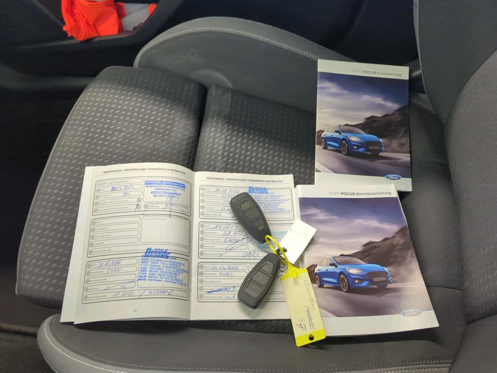 Ford Focus Turnier ´18 Focus Turnier Cool&Connect 1.5 EcoBlue 88KW E6dT photo