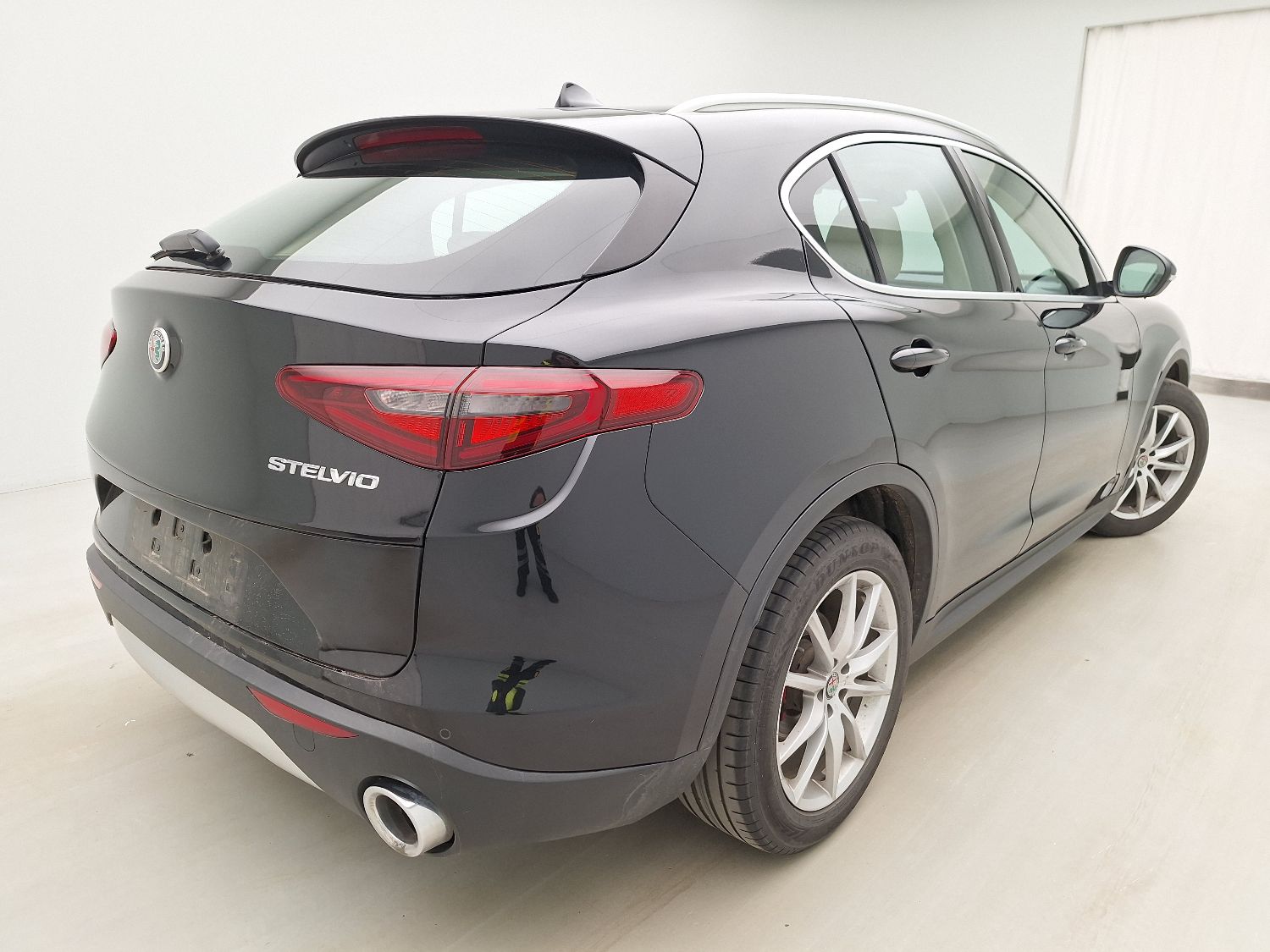 Alfa Romeo, Stelvio '17, Alfa Romeo Stelvio 2.2 D 190 Lusso 5d photo