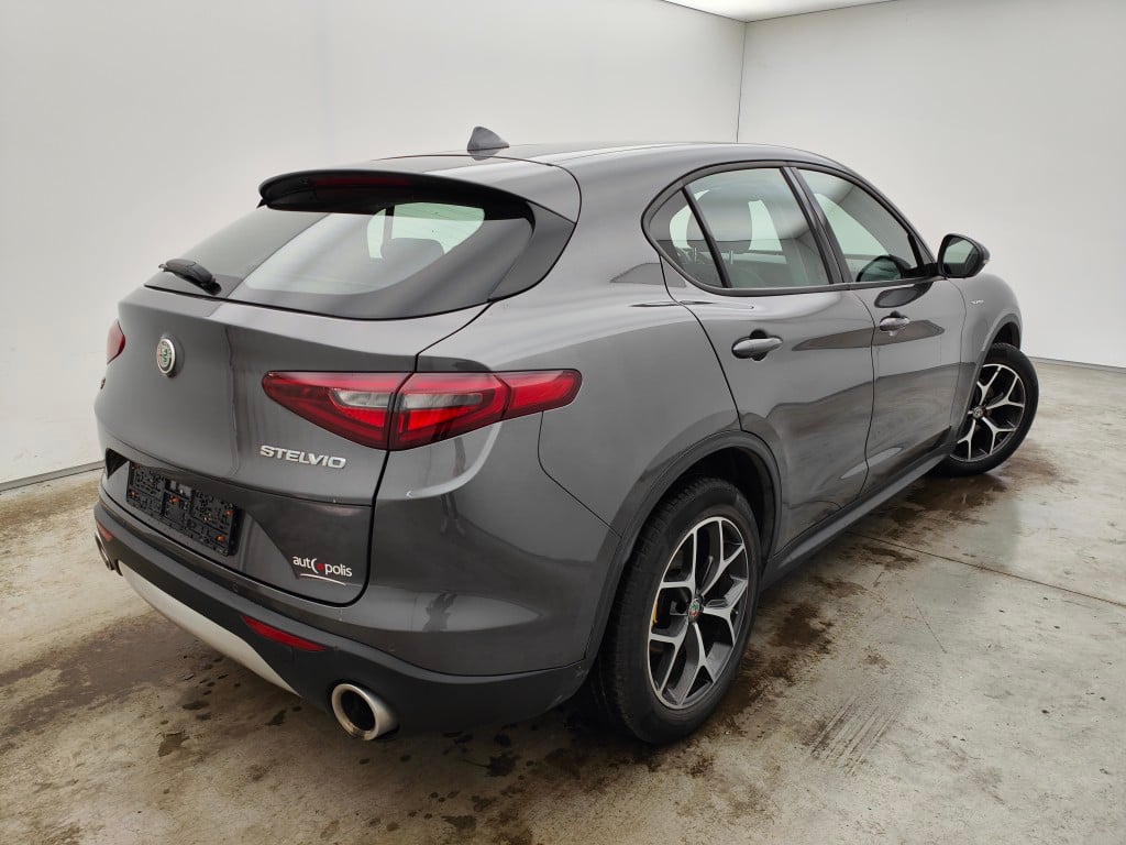 ALFA ROMEO STELVIO DIESEL - 2020 2.2 MJD 190 AWD Super 5d photo