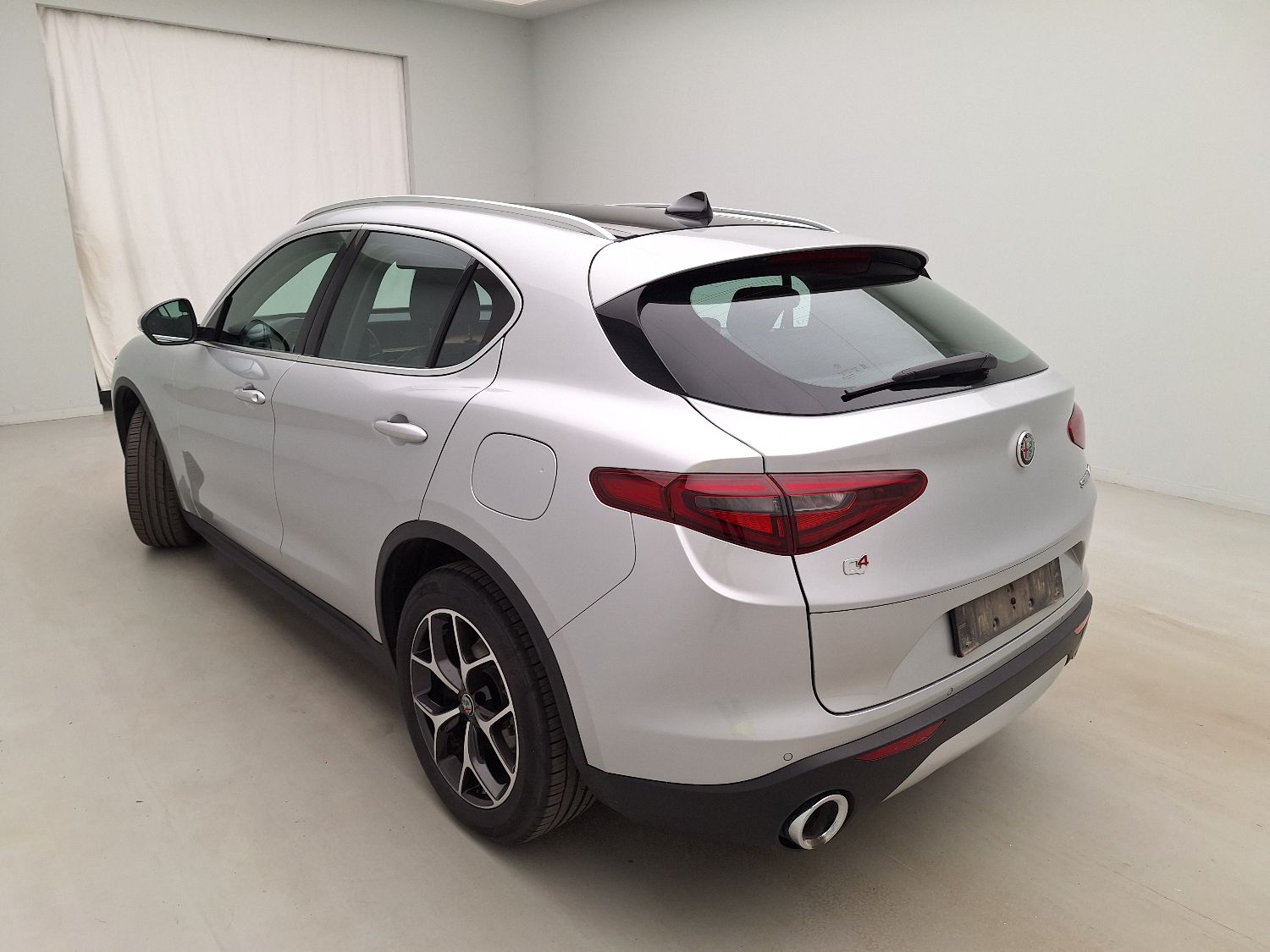 Alfa Romeo, Stelvio '17, Alfa Romeo Stelvio 2.2 D 210 Lusso AWD 5d photo