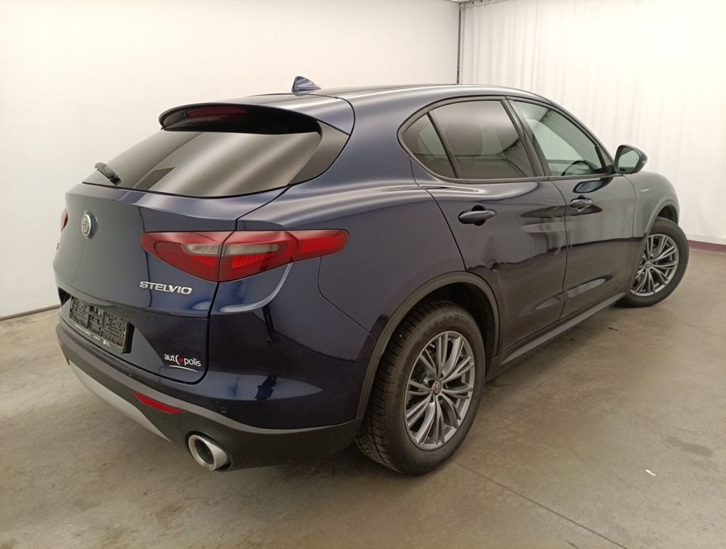 ALFA ROMEO STELVIO DIESEL - 2020 2.2 MJD 190hp AWD Super 5d photo