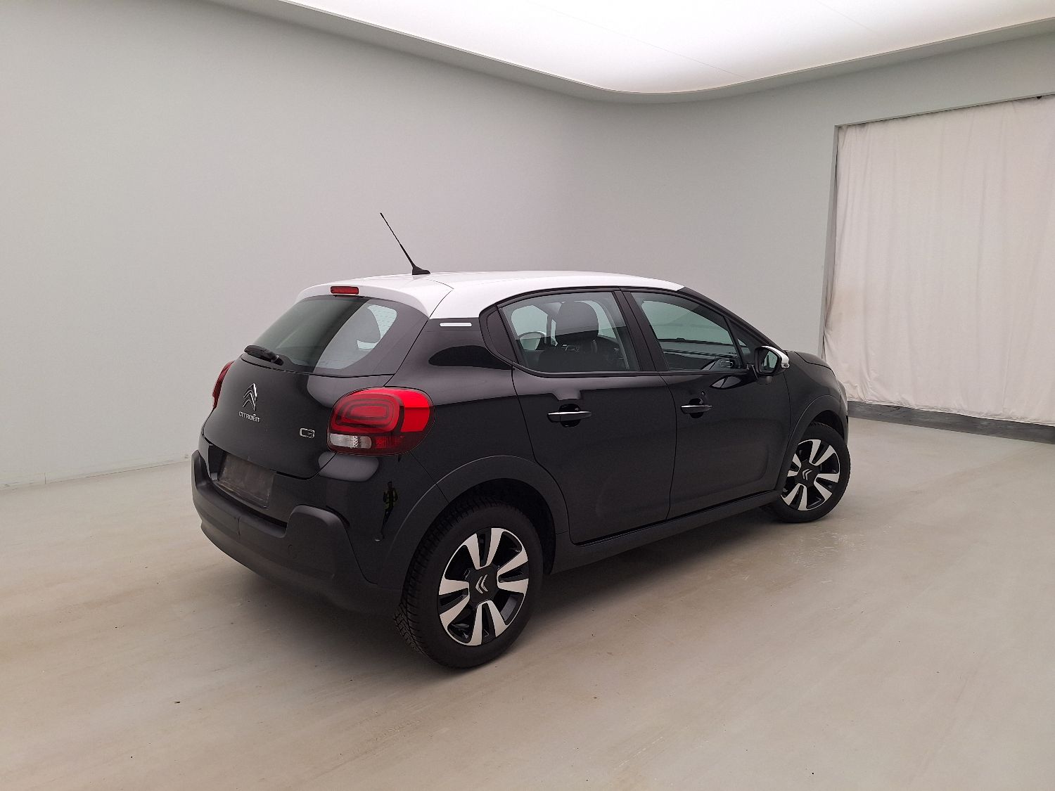 Citroën, C3 FL'20, Citroën C3 1.2 PureTech 83 S&S MAN Shine 5d photo