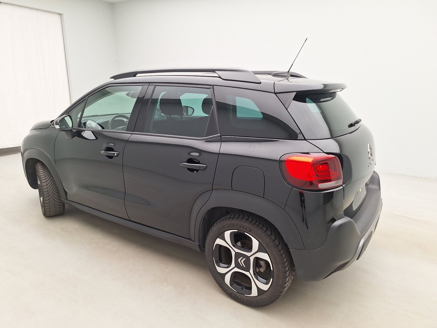 Citroën, C3 Aircross "17, Citroën C3 Aircross 1.2 PureTech 110 S&S MAN6 Shin photo