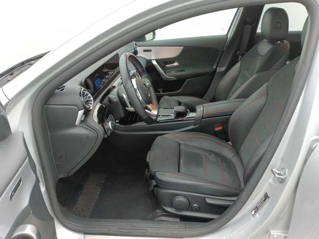 Mercedes-Benz A-Klasse Limousine A 250e Business Solution 4d excluweb end 19.06 photo