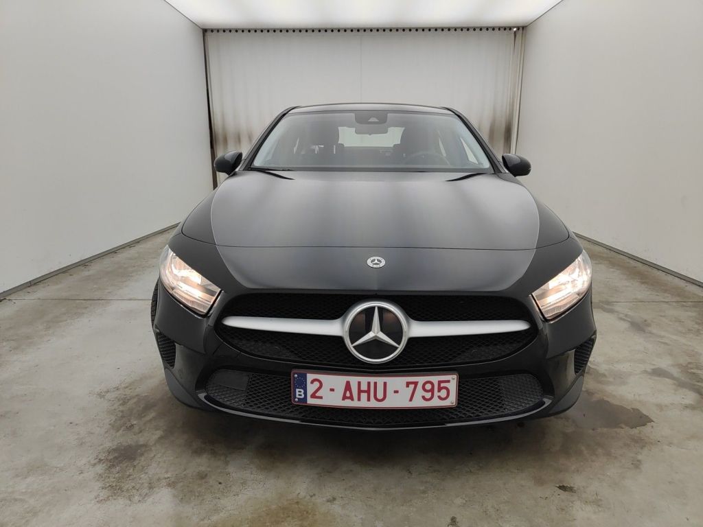 Mercedes-Benz A-Klasse Limousine A 180 4d