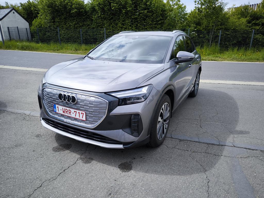 AUDI Q4 e-tron Audi Q4 40 e-tron 150 kW