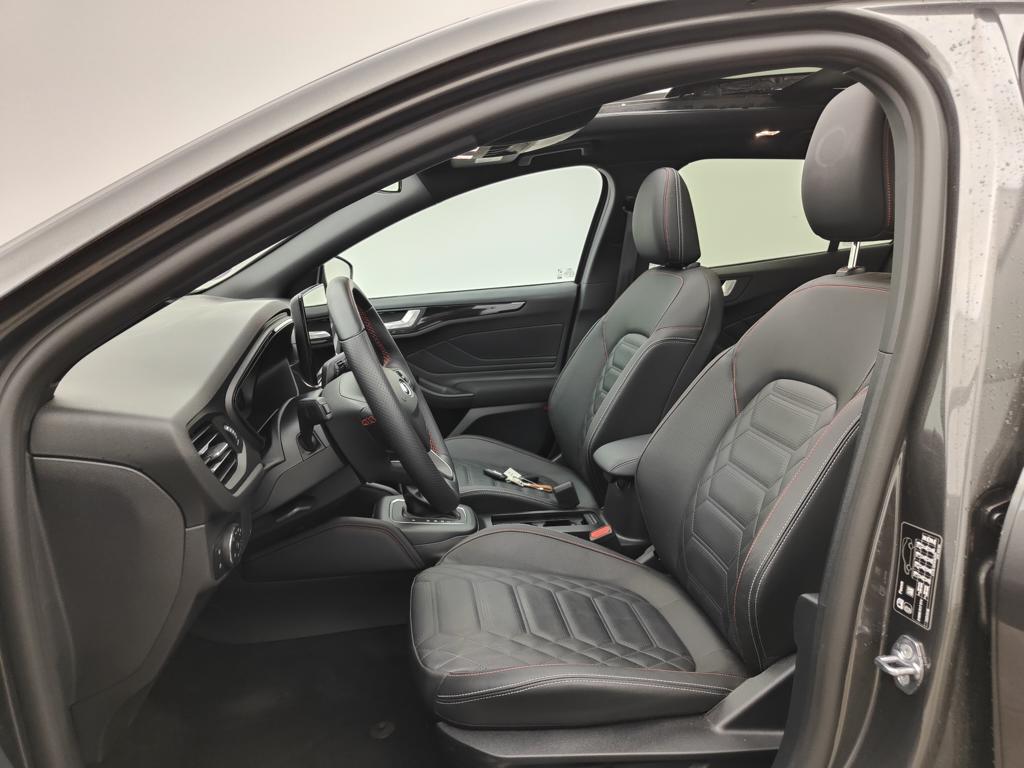 Ford Focus Clipper 1.0i EcoBoost MHEV 114kW ST-Line X DCT 5d photo
