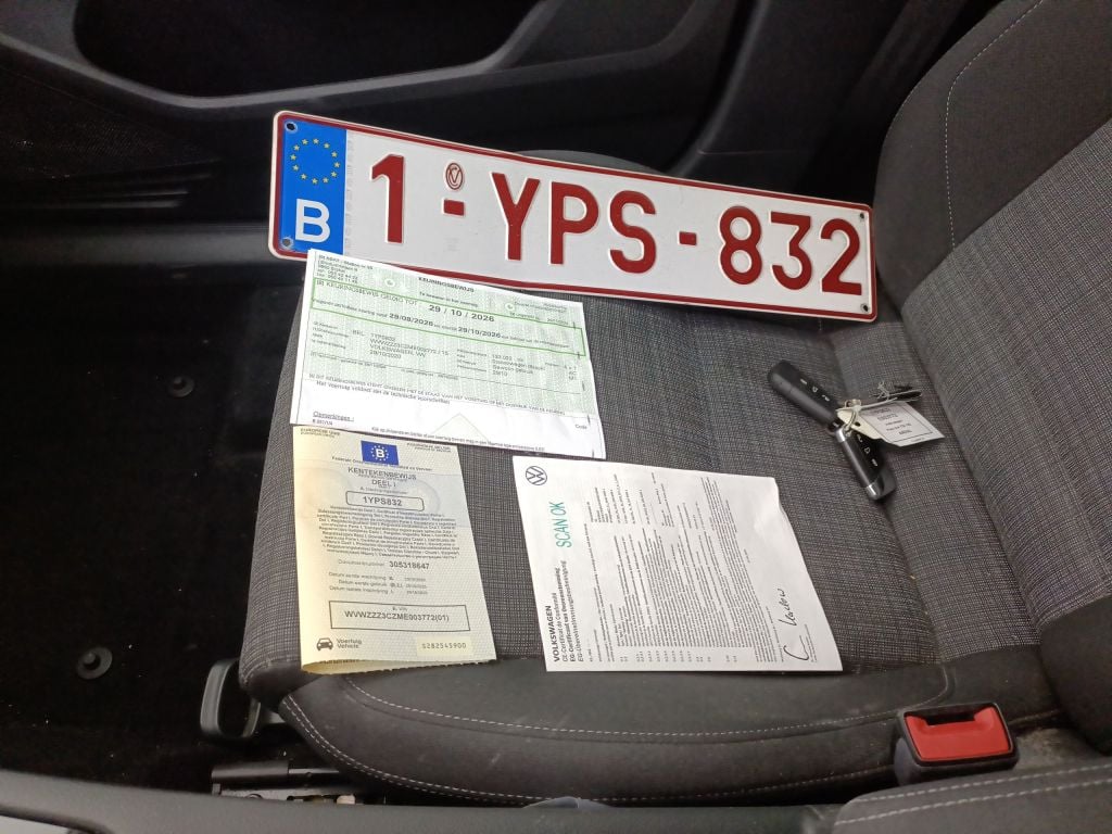 Volkswagen Passat Variant 2.0 TDI 90kW DSG Style Business 5d photo