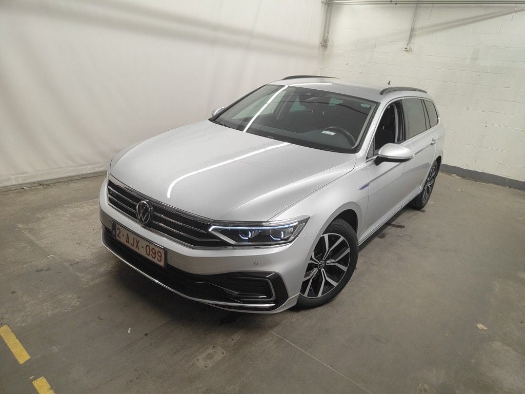 Volkswagen Passat Variant 1.4 TSI DSG6 GTE Business 5d