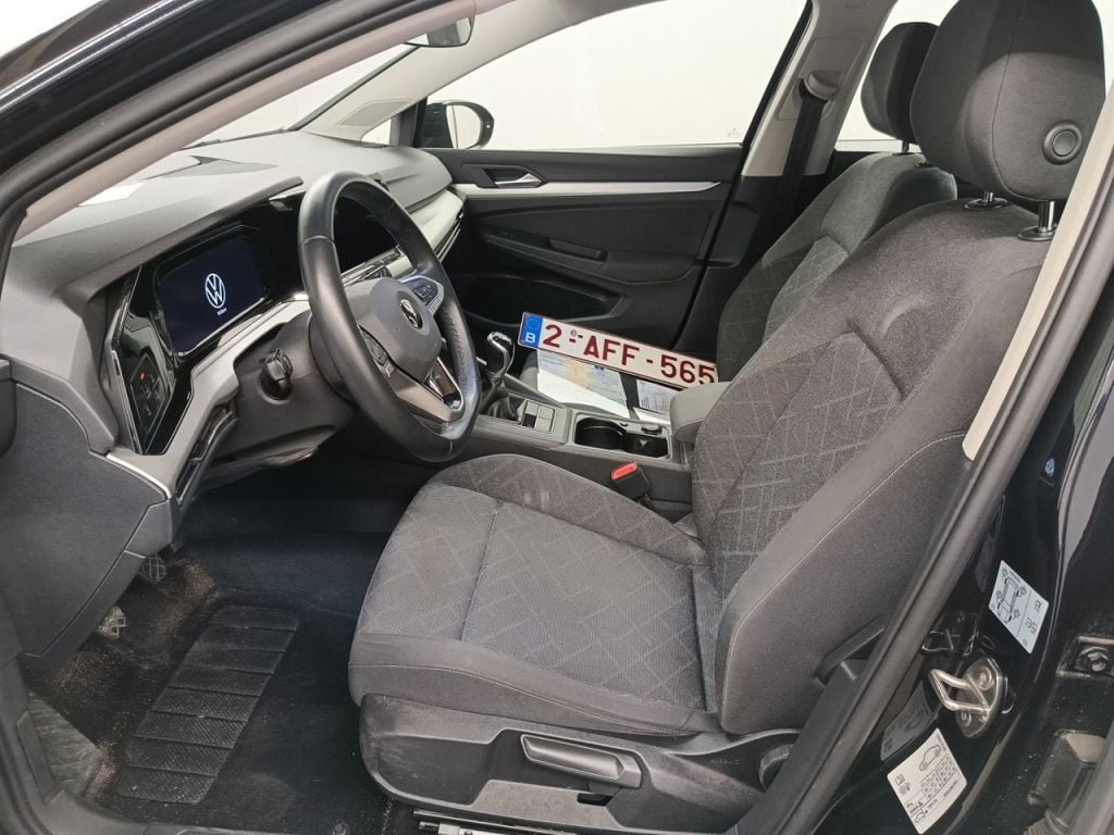 Volkswagen Golf Variant VIII 2.0 TDI 85kW Life 5d photo