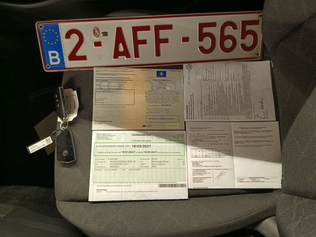 Volkswagen Golf Variant VIII 2.0 TDI 85kW Life 5d photo