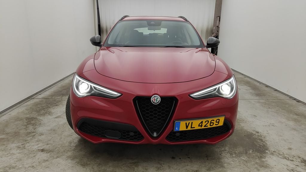 ALFA ROMEO STELVIO DIESEL 2.2 JTD 160 B-Tech (EU6d) 5d Auto photo