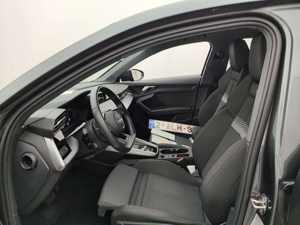Audi A3 Sportback 1.4 40 TFSI e S Line 5d photo