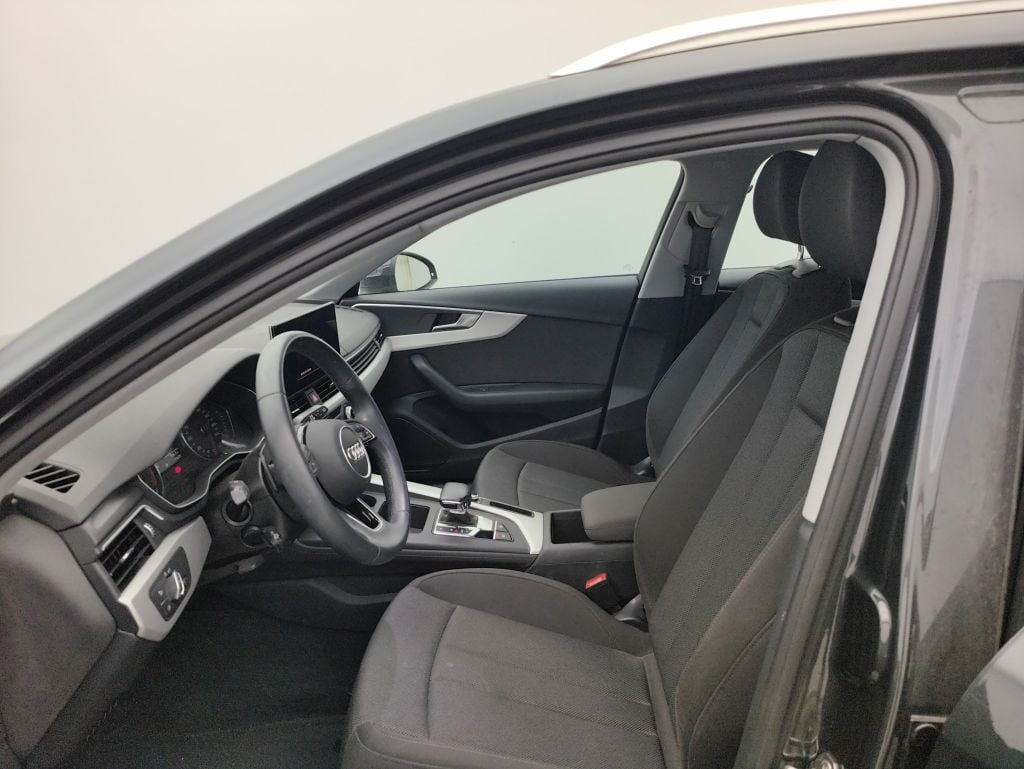 AUDI A4 Avant DIESEL 30 TDi 136 S tronic (EU6d-TEMP) 5d photo