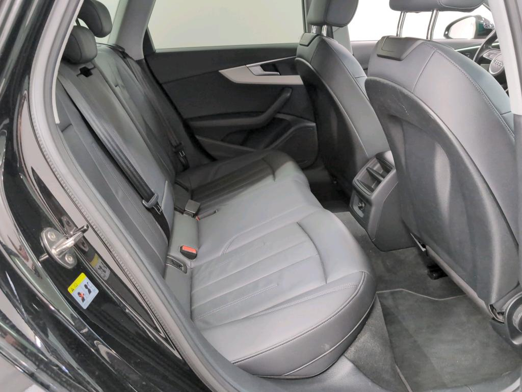 AUDI A4 AVANT 2.0 30 TDI 100KW S TR ATTRACTION B.E. Business Plus photo